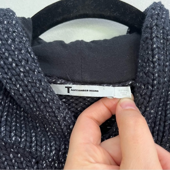 T by Alexander Wang Chunky Knit Navy and White Sweater Hoodie size small - Picture 3 of 7